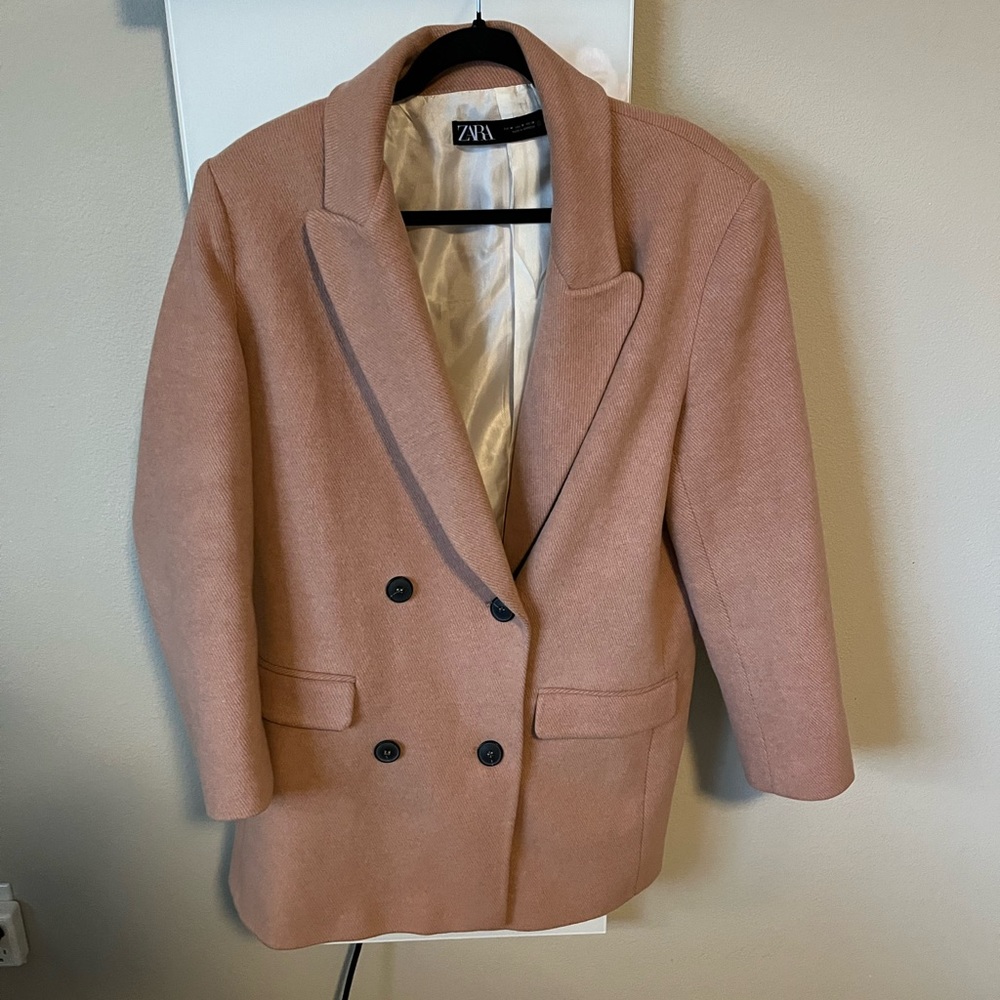Zara oversize blazer fully lined, beautiful and light weight. large/ two colors